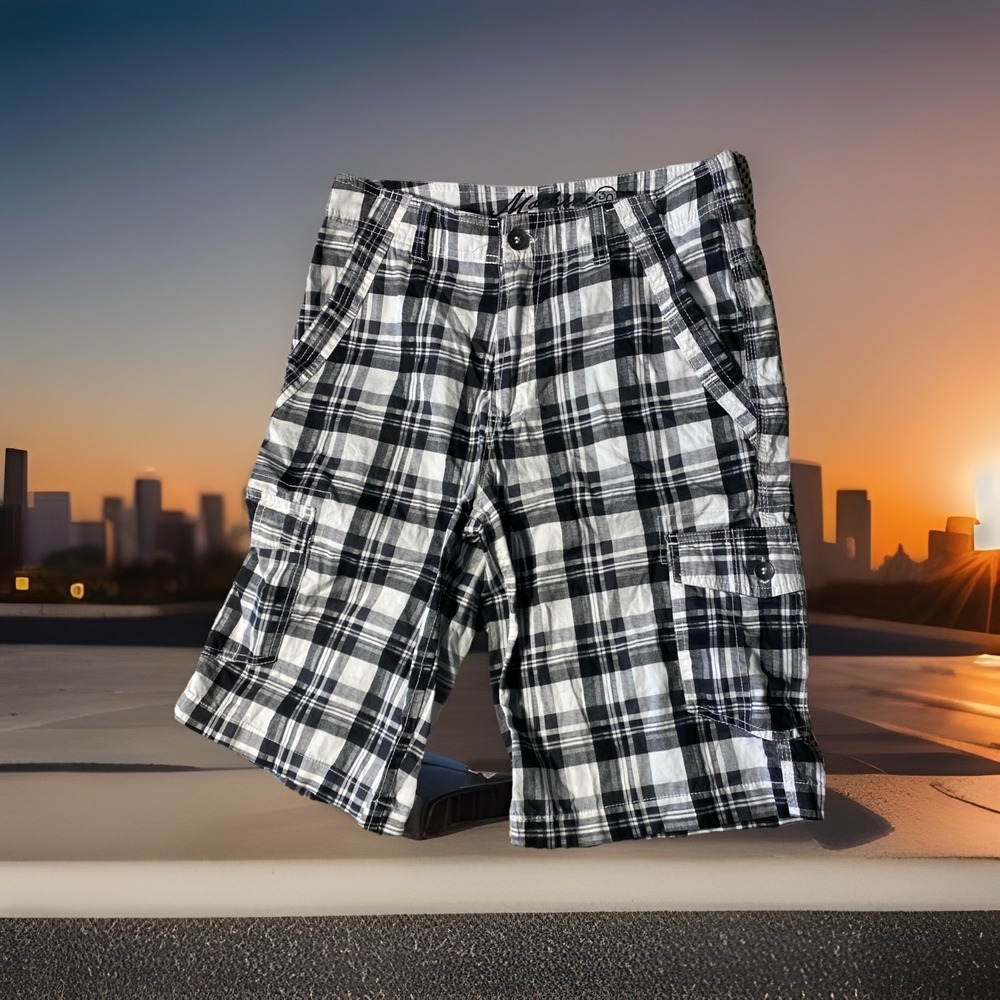 MACHINE BRAND PLAID SHORTS  Mens 30 cotton flat front Y2K